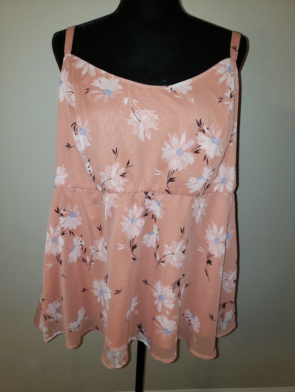 Torrid Floral Peach Top